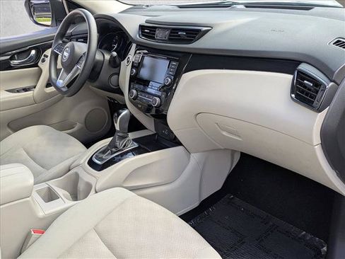 Used 2019 Nissan Rogue Sport SV FWD image 21