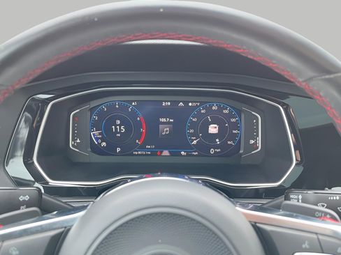 Used 2021 Volkswagen Jetta GLI image 15