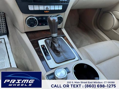 Used 2012 Mercedes-Benz C 300 Sport image 22