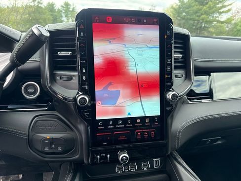 New 2026 RAM 2500 Limited AWD/4WD image 13