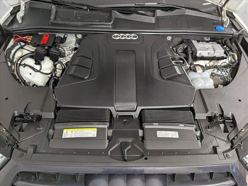 Used 2019 Audi Q7 3.0T Prestige w/ Prestige Package image 26