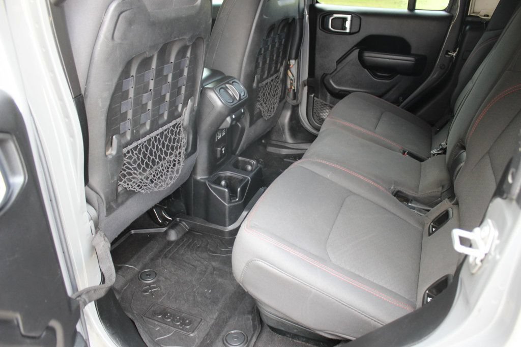 Used 2021 Jeep Gladiator Rubicon AWD/4WD image 27