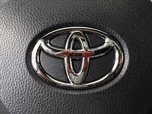 Certified 2023 Toyota RAV4 SE image 32