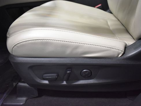 Used 2023 INFINITI QX60 Luxe w/ Cargo Package AWD/4WD image 18