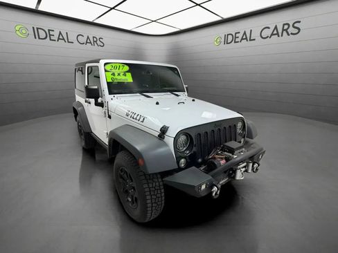 Used 2017 Jeep Wrangler Sport AWD/4WD image 3