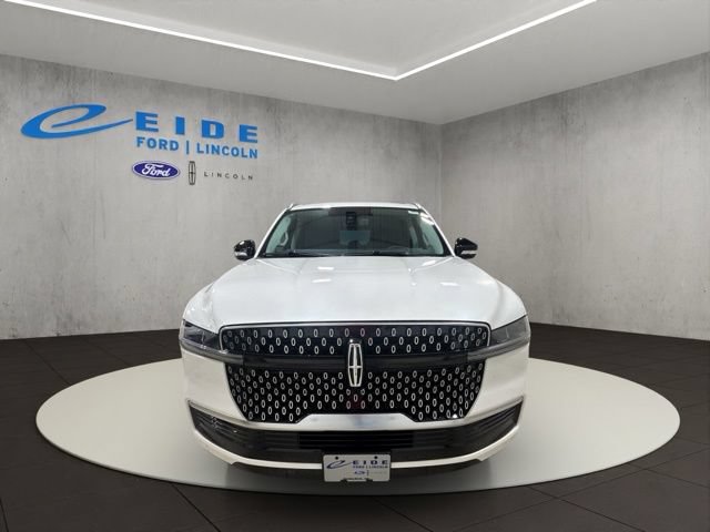 New 2027 Lincoln Navigator L Reserve AWD/4WD image 3