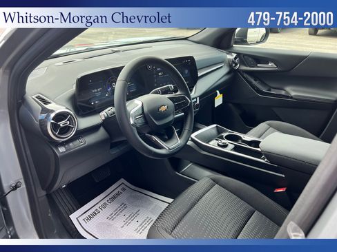 New 2026 Chevrolet Equinox LT w/ Safety and Technology Package FWD image 10