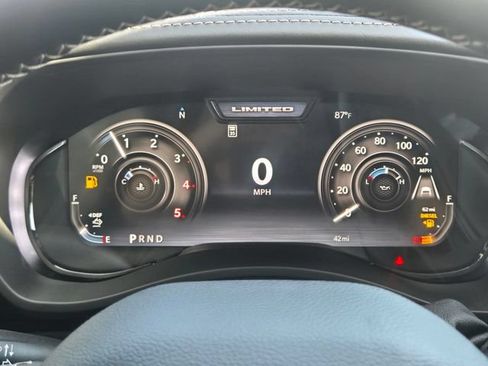 New 2026 RAM 2500 Limited AWD/4WD image 10