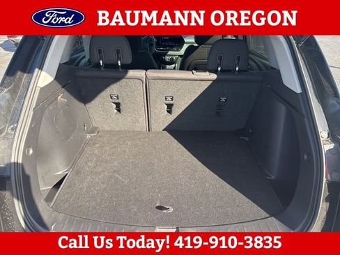 Used 2025 Chevrolet TrailBlazer LT AWD/4WD image 5