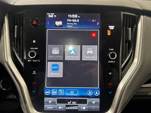 Used 2025 Subaru Outback Onyx Edition image 41