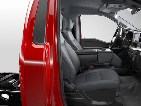 New 2026 Ford F550 4x4 Regular Cab Super Duty image 6