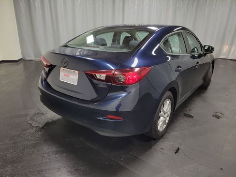 Used 2016 MAZDA MAZDA3 i Sport w/ Preferred Equipment Package image 9