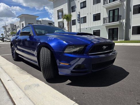 Used 2014 Ford Mustang Coupe w/ Equipment Group 102A image 4
