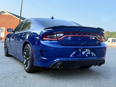 Used 2020 Dodge Charger Scat Pack RWD image 4