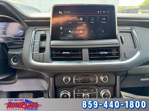 Used 2024 GMC Yukon XL AT4 w/ AT4 Premium Plus Package AWD/4WD image 5