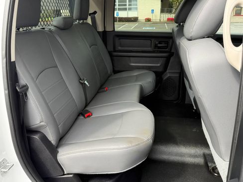 Used 2015 RAM 3500 Tradesman image 28