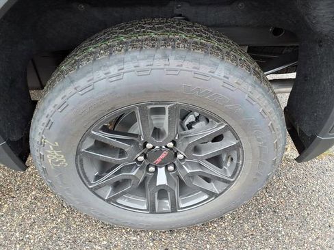 New 2026 GMC Sierra 1500 Elevation w/ Elevation Premium Package image 20