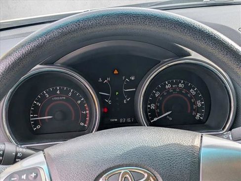 Used 2012 Toyota Highlander FWD image 13