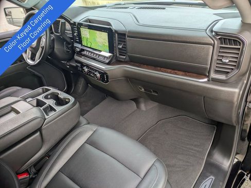 Certified 2025 GMC Sierra 1500 SLT image 48