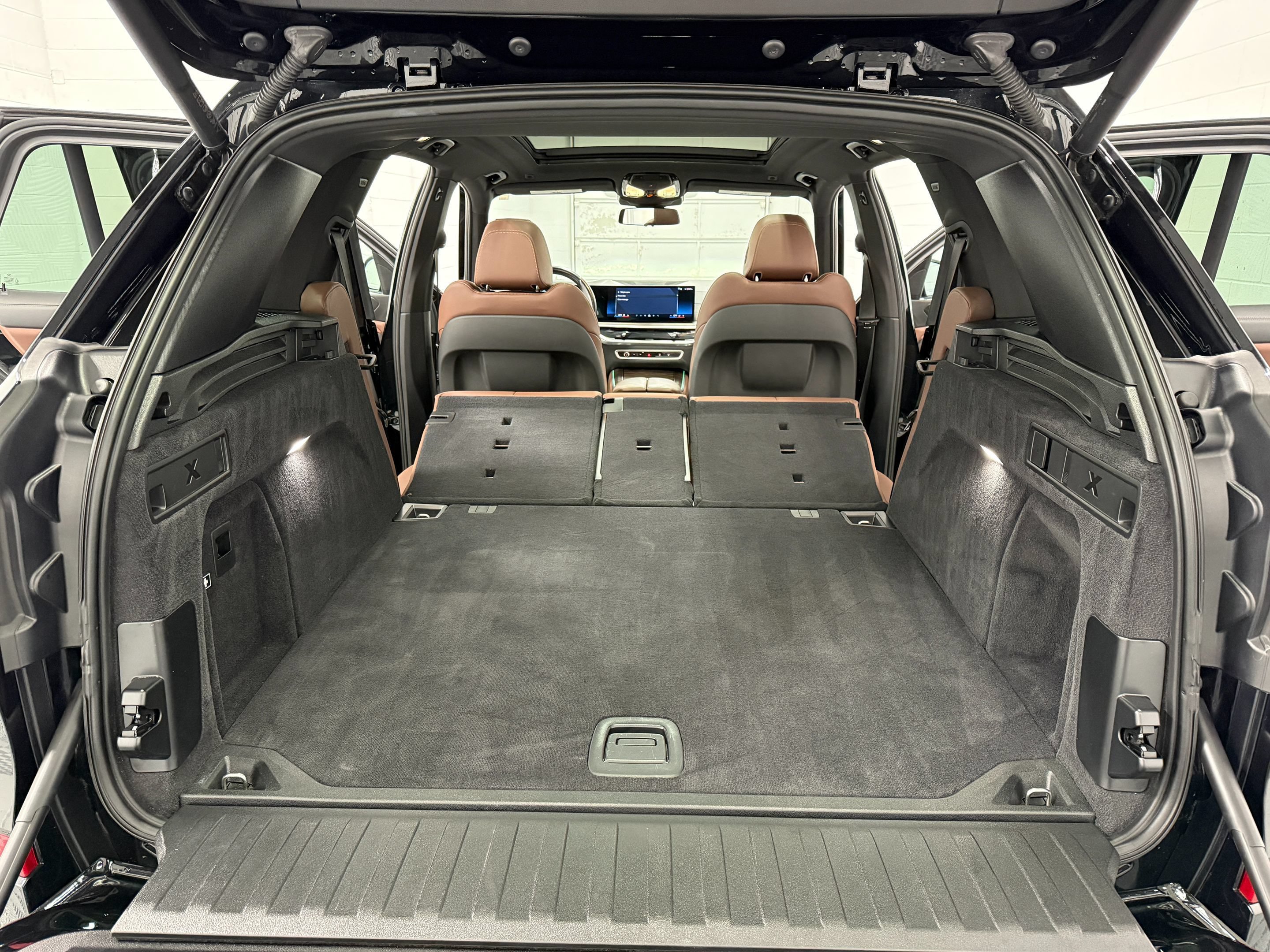 Used 2024 BMW X5 xDrive40i AWD/4WD image 34