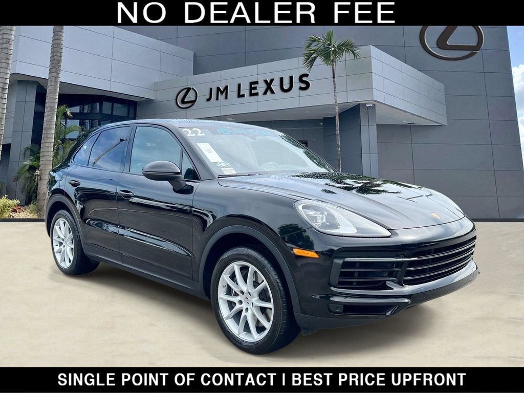 Used 2022 Porsche Cayenne w/ Premium Package AWD/4WD image 1