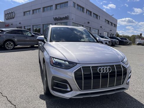 Certified 2023 Audi Q5 2.0T Premium Plus w/ Premium Plus Package AWD/4WD image 1
