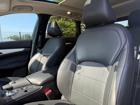 Used 2022 INFINITI QX50 Essential FWD image 11