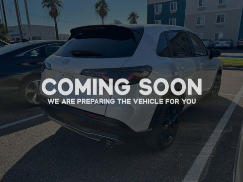 Used 2024 Honda HR-V Sport image 3