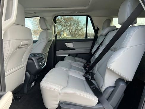 Certified 2025 Ford Expedition Max Active image 5