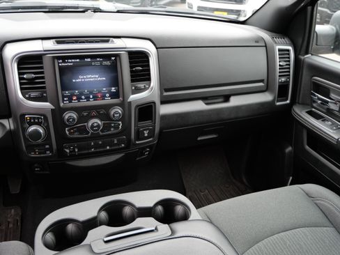 Used 2021 RAM 1500 Warlock w/ Luxury Group AWD/4WD image 11