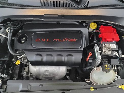Used 2021 Jeep Compass Latitude FWD image 30