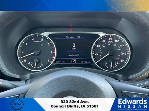 Used 2025 Nissan Sentra SV FWD image 15