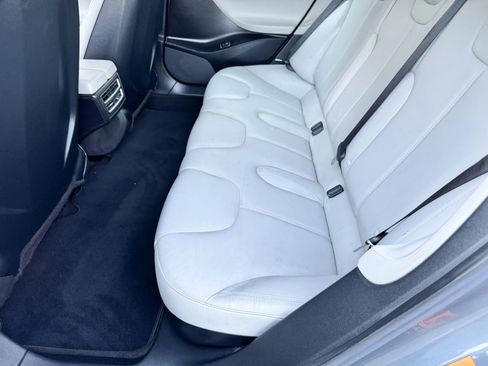 Used 2013 Tesla Model S image 17