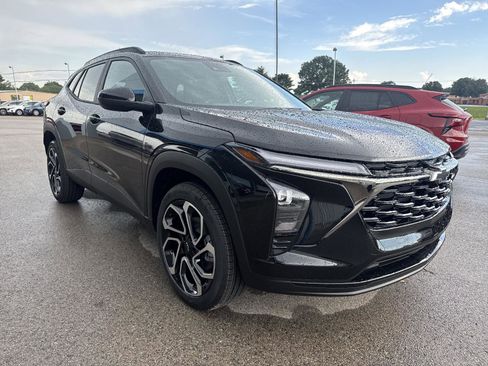 New 2026 Chevrolet Trax RS w/ Driver Confidence Package FWD image 7