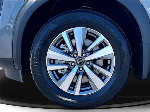 New 2026 Nissan Pathfinder SL AWD/4WD image 13