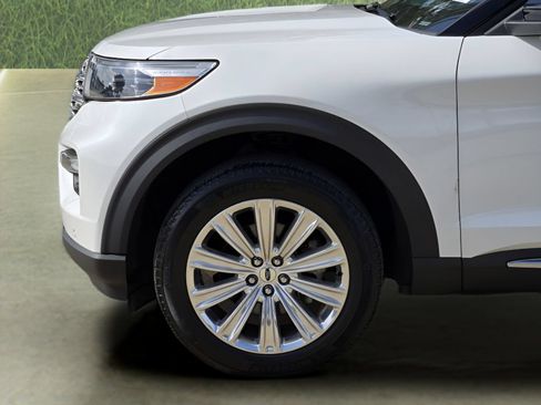 Used 2022 Ford Explorer Limited w/ Limited Technology Package AWD/4WD image 10