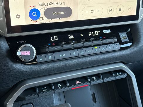 New 2026 Toyota Tundra Limited AWD/4WD image 21