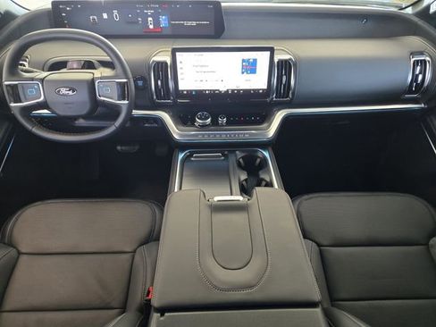 New 2026 Ford Expedition Max Platinum w/ Stealth Appearance Package AWD/4WD image 19