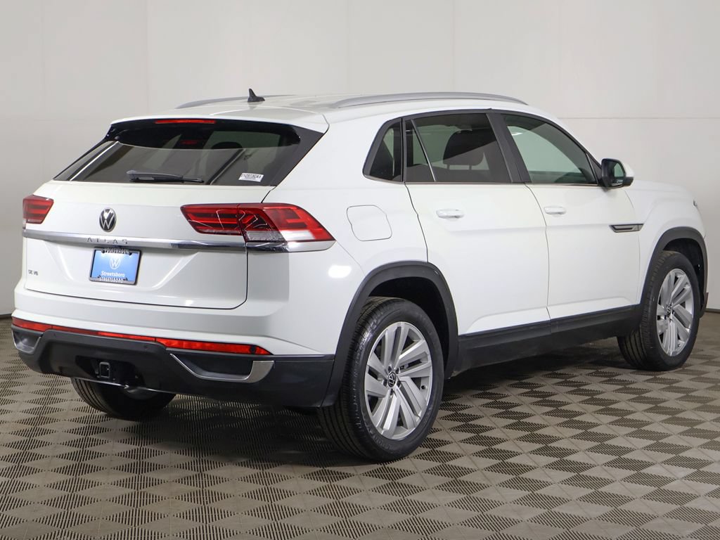 Used 2022 Volkswagen Atlas Cross Sport SE FWD image 10