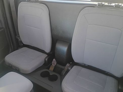 Used 2015 Chevrolet Colorado LT w/ LT Convenience Package image 20