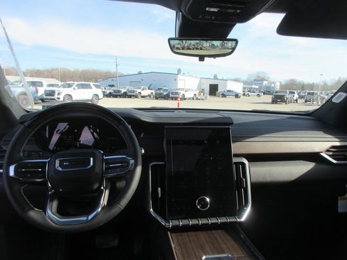 New 2026 GMC Acadia Denali Ultimate image 16