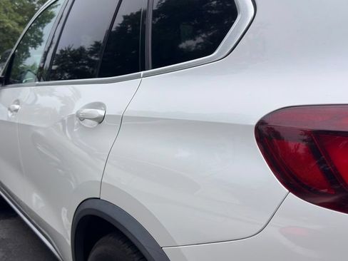 Used 2021 BMW X5 xDrive40i w/ Premium Package AWD/4WD image 9