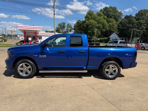 Used 2015 RAM 1500 Express AWD/4WD image 2