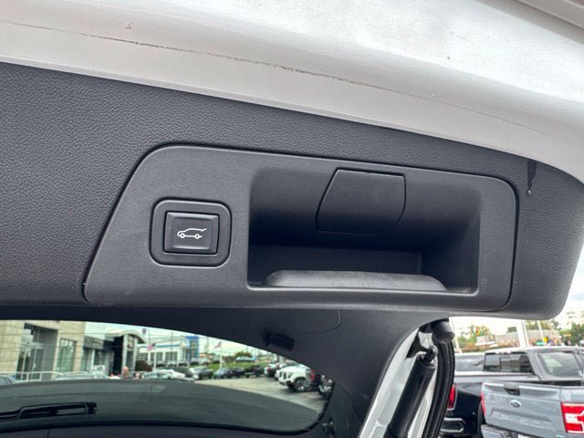 Used 2023 Buick Envision Preferred w/ Sport Touring Package AWD/4WD image 20