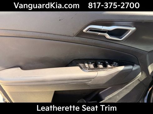 Certified 2025 Kia Sportage EX w/ Premium Package image 17