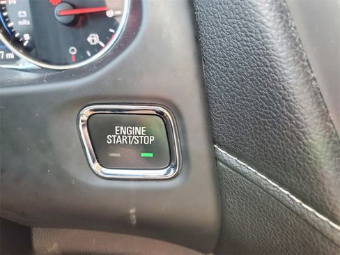 Used 2020 GMC Acadia Denali image 19