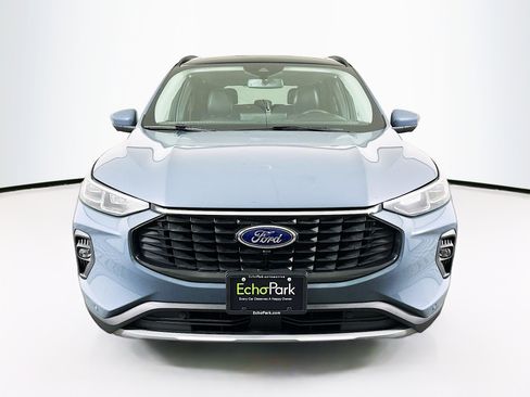 Used 2023 Ford Escape SE w/ PHEV Premium Package image 2