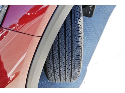 Used 2024 Nissan Kicks SR w/ Interior Electronics Package image 28