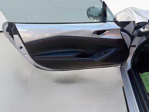 Certified 2023 MAZDA MX-5 Miata Grand Touring w/ Weather Package image 17