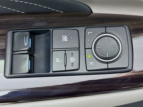 Used 2016 Lexus RC 300 2dr Cpe image 15